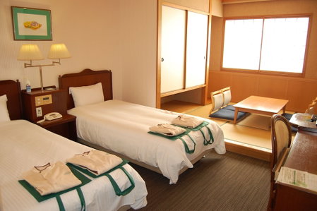 Hotel Lorelei, Sasebo, Japan