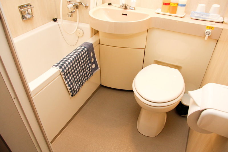 Shin-Osaka Youth Hostel, Osaka, Japan