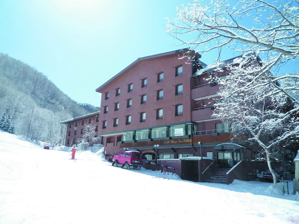 Hotel · HOTEL Shiga Sunvalley, Yamanouchi