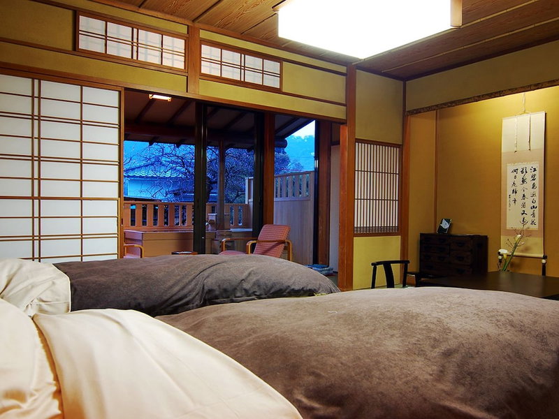 Shin Kado Ya, Atami, Japan