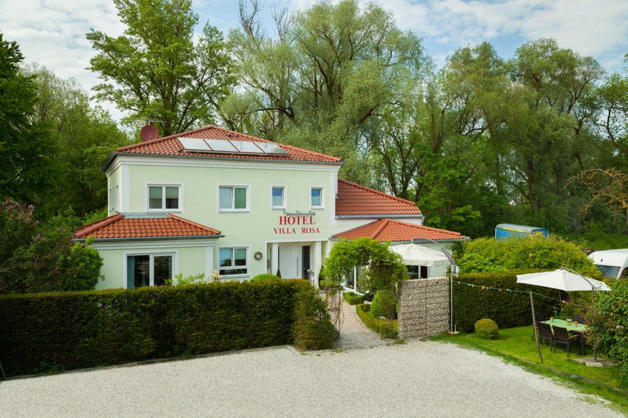 Hotel Villa Rosa, Allershausen, Germany