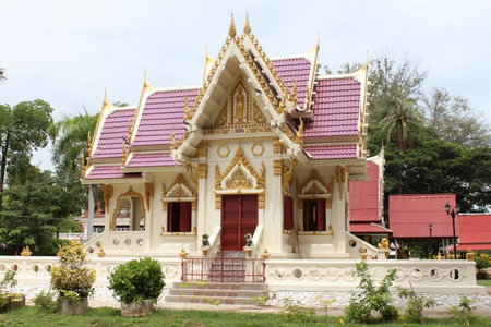 Pudpichaya Pool Villa, Ban Sahakham, Thailand