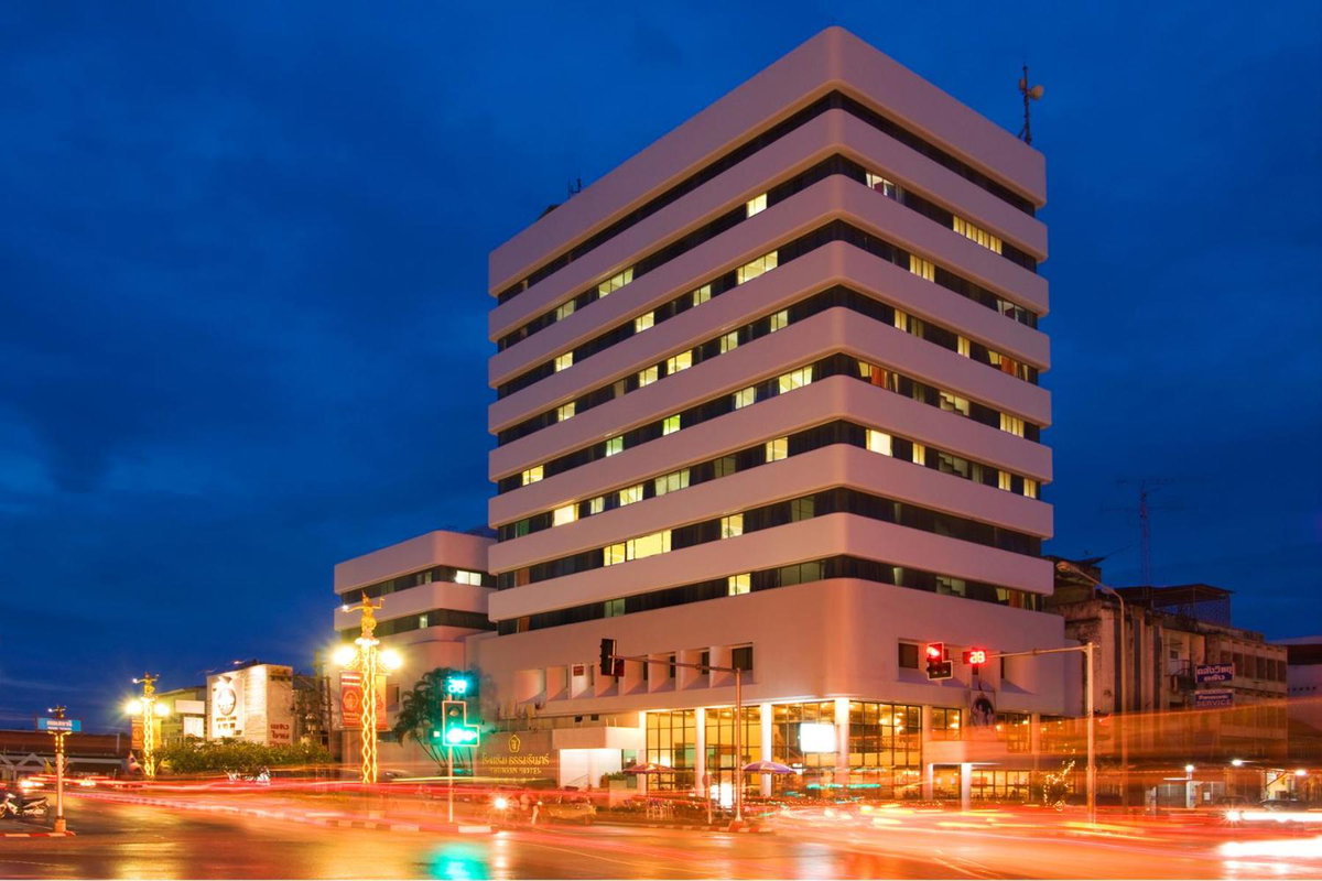 Hotel · Thumrin Hotel, Trang