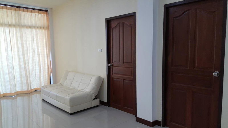 Charoensuk Grand Hotel, Kabin Buri, Thailand