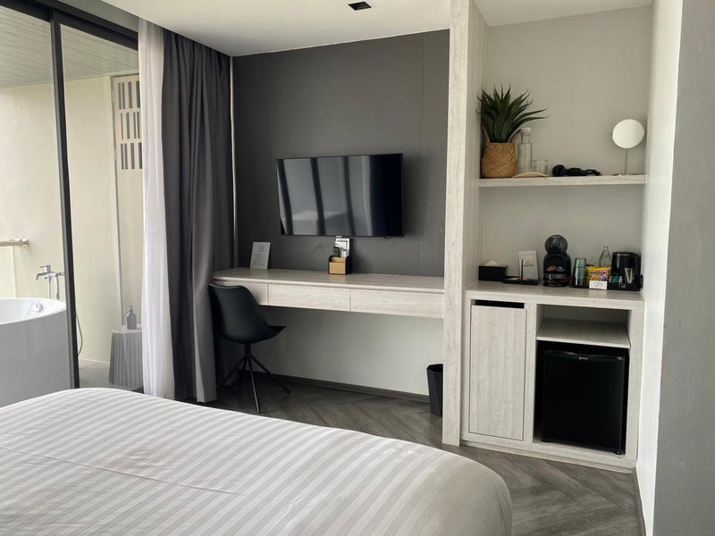 M2 Hotel Waterside, Phayao, Thailand