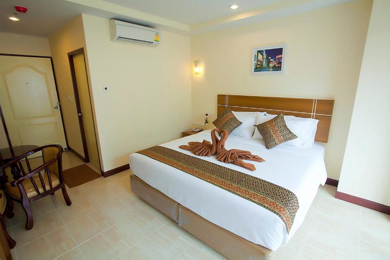 Iris Residence Pattaya, Pattaya South, Thailand