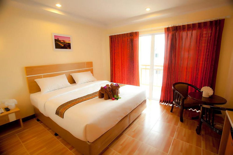 Iris Residence Pattaya, Pattaya South, Thailand