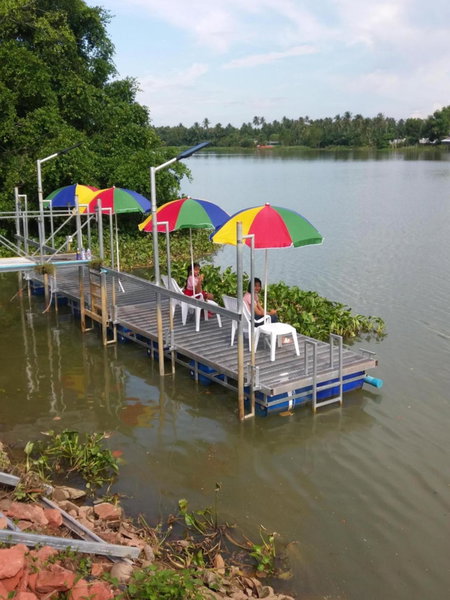 Boat house marina restaraunt and homestay, Suratthani, Thailand