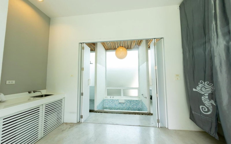 Kochira, Hua Hin, Thailand