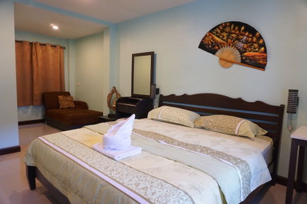 Martin's Swiss Guesthouse, Patong, Thailand