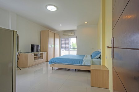 Sansuk Apartment, Pathum Thani, Thailand