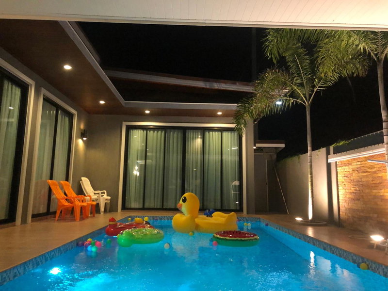 PoolVilla Breeze Valley, Cha Am, Thailand