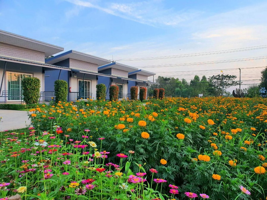Maharak Resort, Nong Khai, Thailand