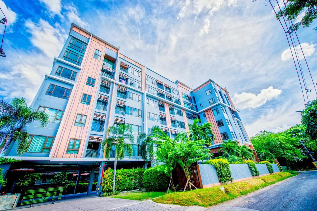 Tree Boutique Residence - Quiet Oasis - Stunning View, Pool & Gym, Thailand