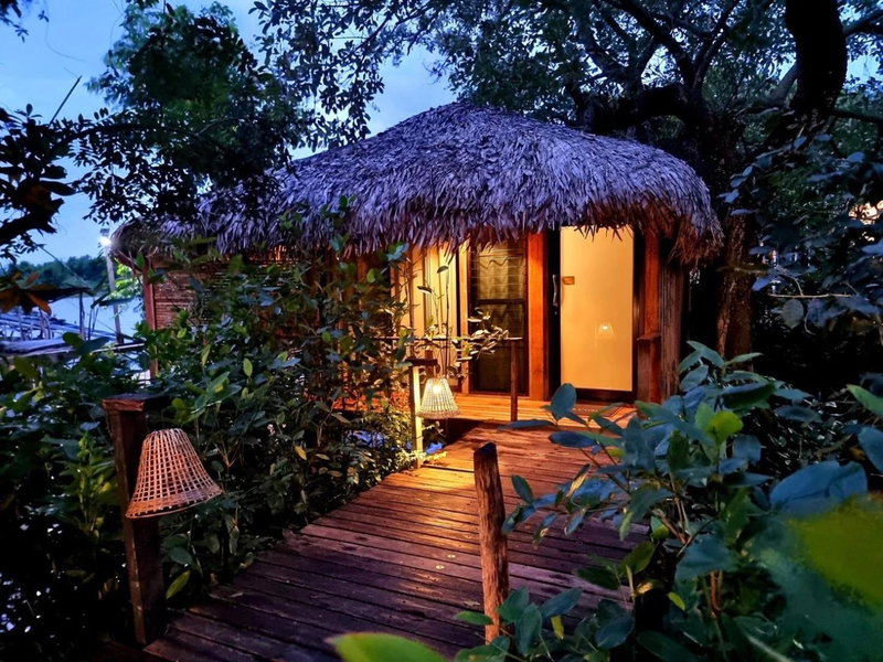 บ้านริมเลปากประ Banrimlay Pakpra, Phatthalung, Thailand