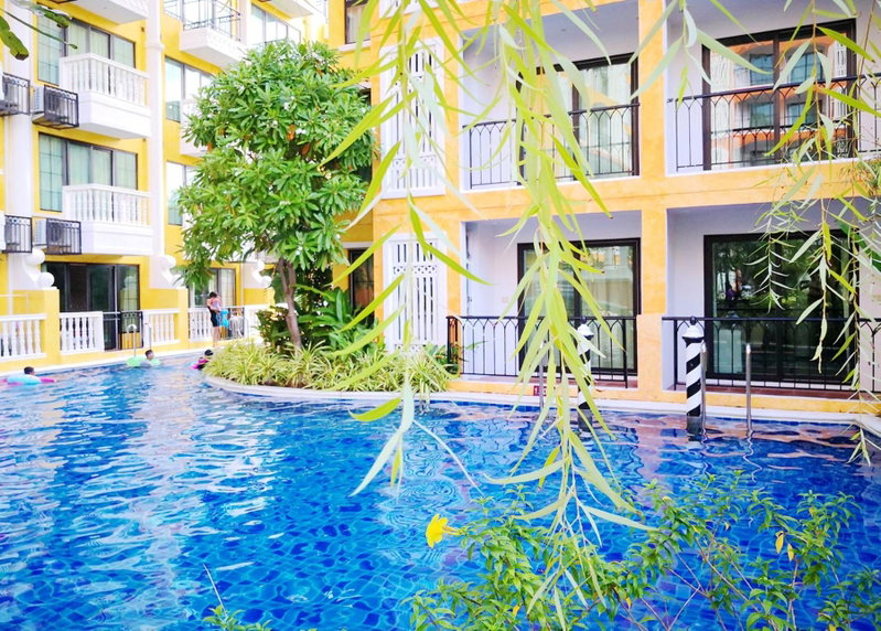 Venetian Poseidon Pool Hotel, Jomtien Beach, Thailand