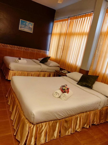 Suriwong Chumphon Hotel, Chumphon, Thailand