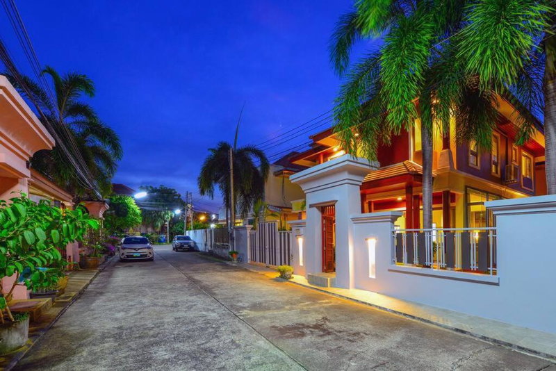 74 Patong villa walk to Bangla Rd in 10min 3 room cozy modern style, Patong Beach, Thailand