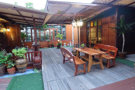 Binlar Guesthouse, Phra Nakhon Si Ayutthaya, Thailand