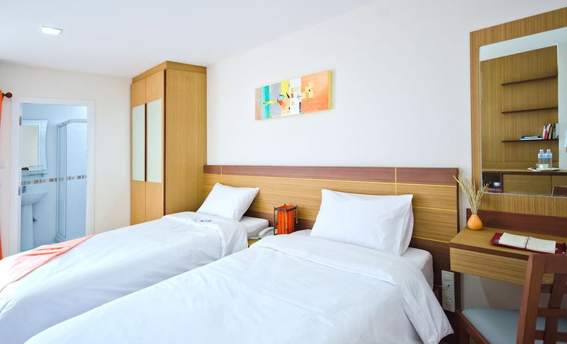 Kozy Inn, Bangkok, Thailand
