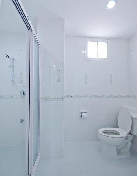 Kozy Inn, Bangkok, Thailand