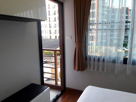 V-twin Condo Donjan, Chiang Mai, Thailand