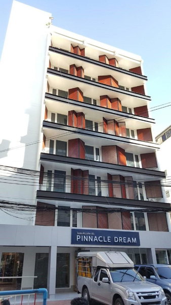 Pinnacle Dream, Bangkok, Thailand