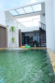 Deamber Bangsare Pattaya, Bang Sare, Thailand