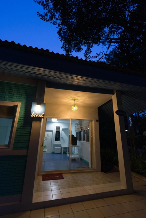 Baan Kratom Tong by the sea, Cha Am, Thailand