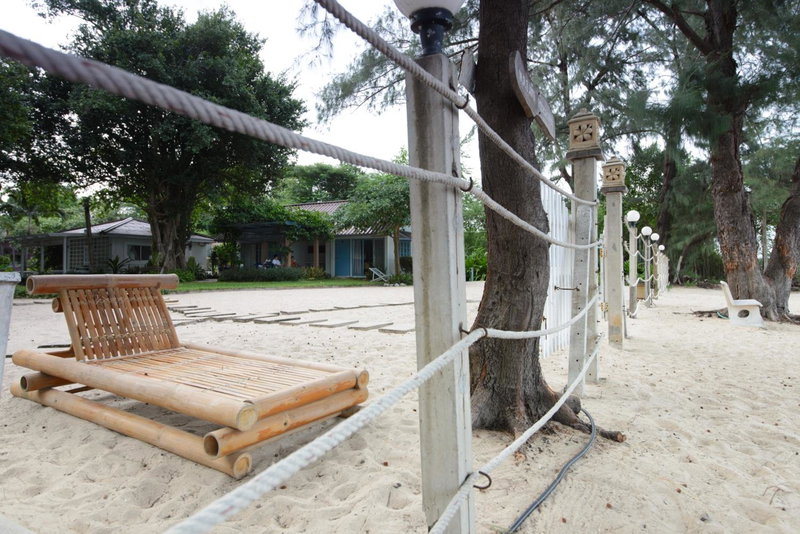 Baan Kratom Tong by the sea, Cha Am, Thailand