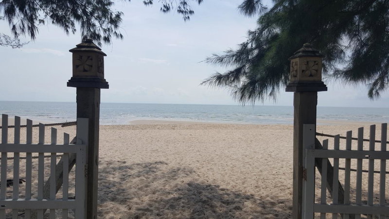 Baan Kratom Tong by the sea, Cha Am, Thailand