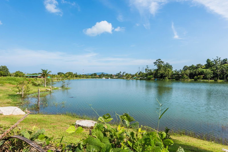 Chalong Miracle Lakeview, Chalong, Thailand