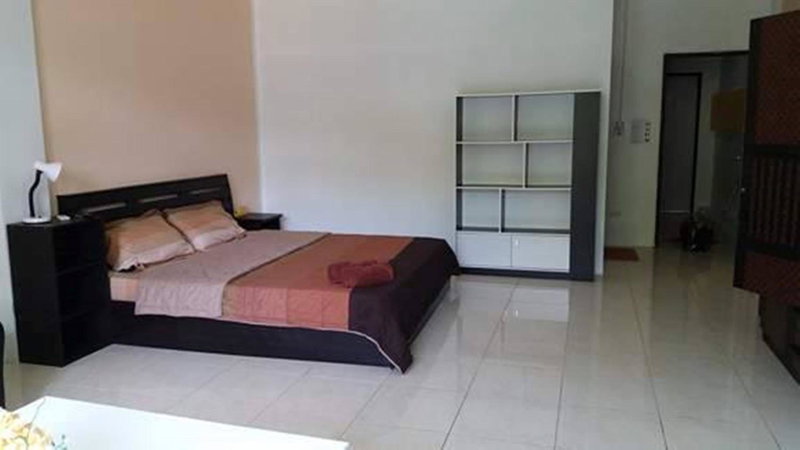 Da Puccio Rawai Guesthouse, Rawai Beach, Thailand