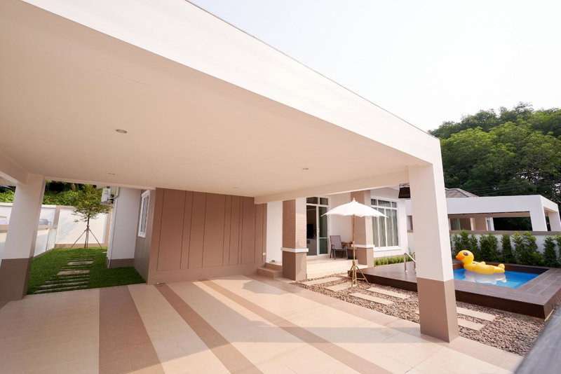 Blue Cat Pool Villa, Chanthaburi, Thailand