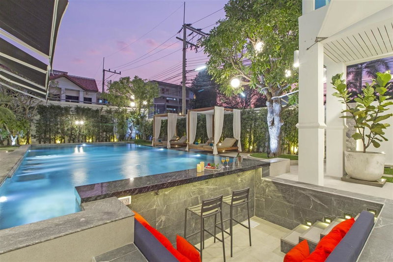 Hi At Home Villa 5, Nong Prue, Thailand