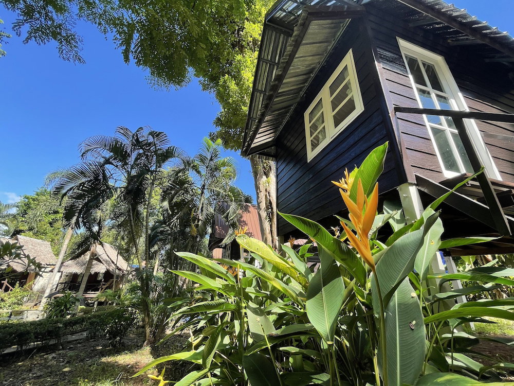 Vanara Bungalows & Restaurant, Thailand