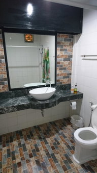โรงแรมเมืองเพรียวอินน์ Mueang Phriao Inn Hotel, Sara Buri, Thailand