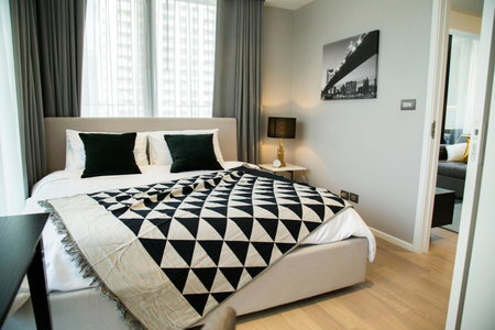 Circle Sukhumvit 11#Luxury#Pool#Gym#BTS Nana&MRT Sukhumvit#1BR#Max2ppl, Bangkok, Thailand