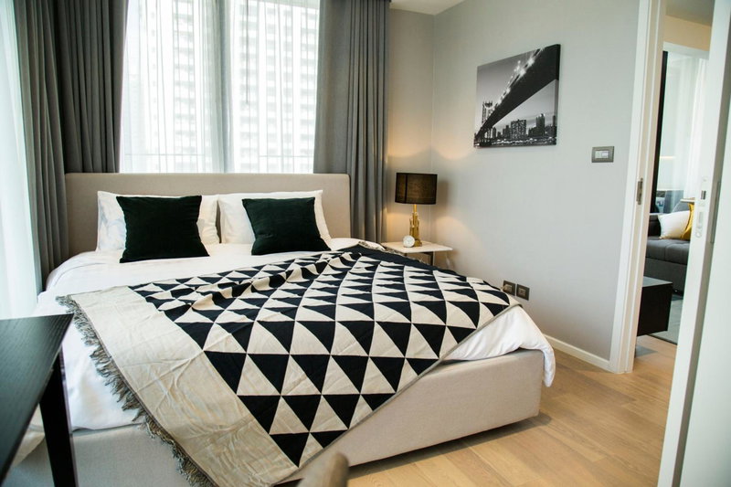 Circle Sukhumvit 11#Luxury#Pool#Gym#BTS Nana&MRT Sukhumvit#1BR#Max2ppl, Bangkok, Thailand