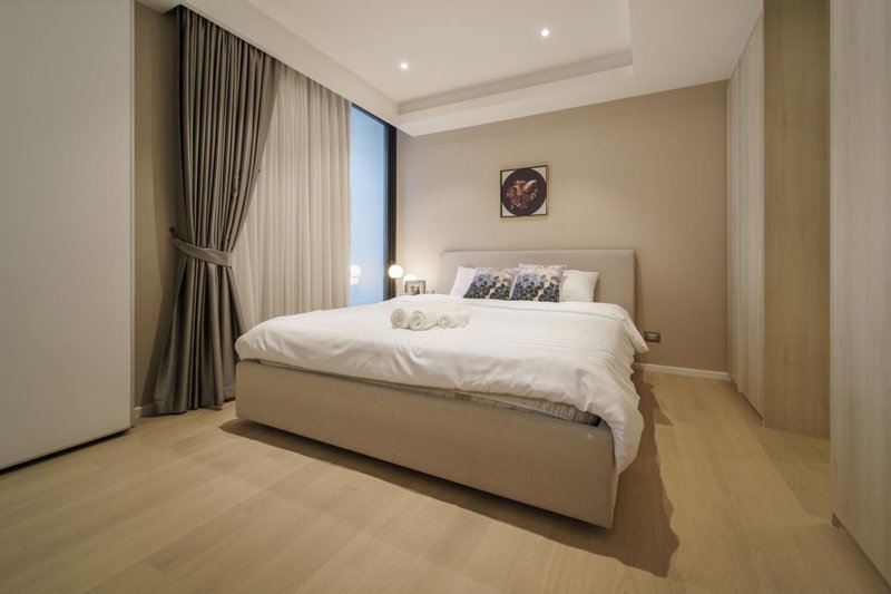 Circle Sukhumvit 11#Luxury#Pool#Gym#BTS Nana&MRT Sukhumvit#1BR#Max2ppl, Bangkok, Thailand