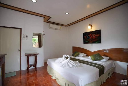 Khaothone River View Resort, Sai Yok, Thailand