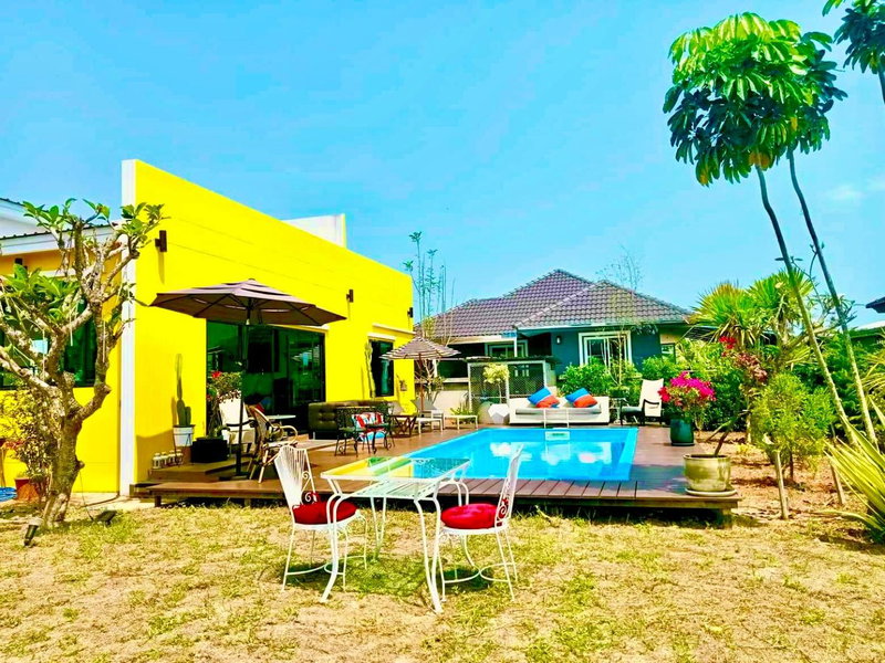 Colorful Pool Villa, Chiang Rai, Thailand, Chiang Rai, Thailand