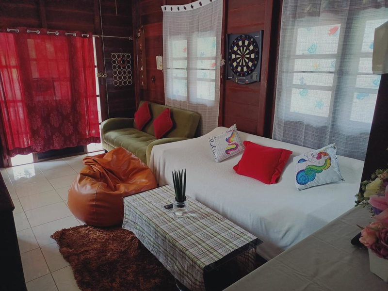 Bacchus Home Lord, Haad Chao Samran, Thailand