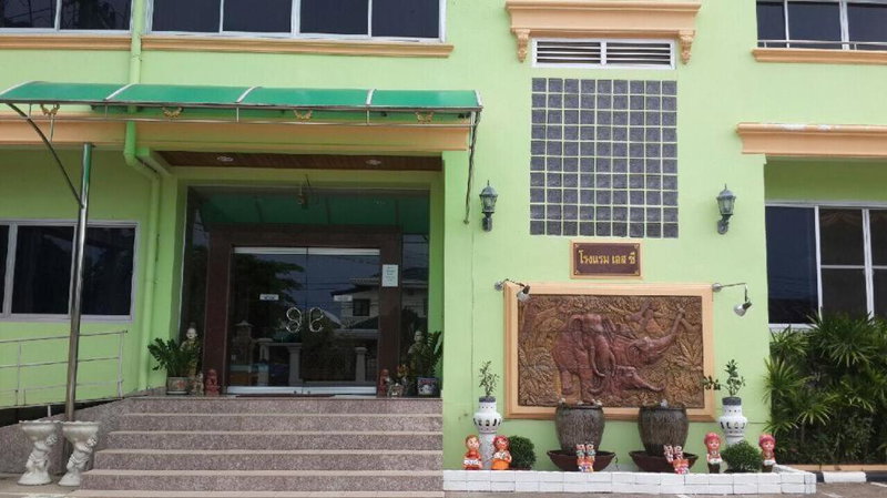 โรงแรมเอสซีเรสซิเดนซ์ มุกดาหาร, Mukdahan, Thailand