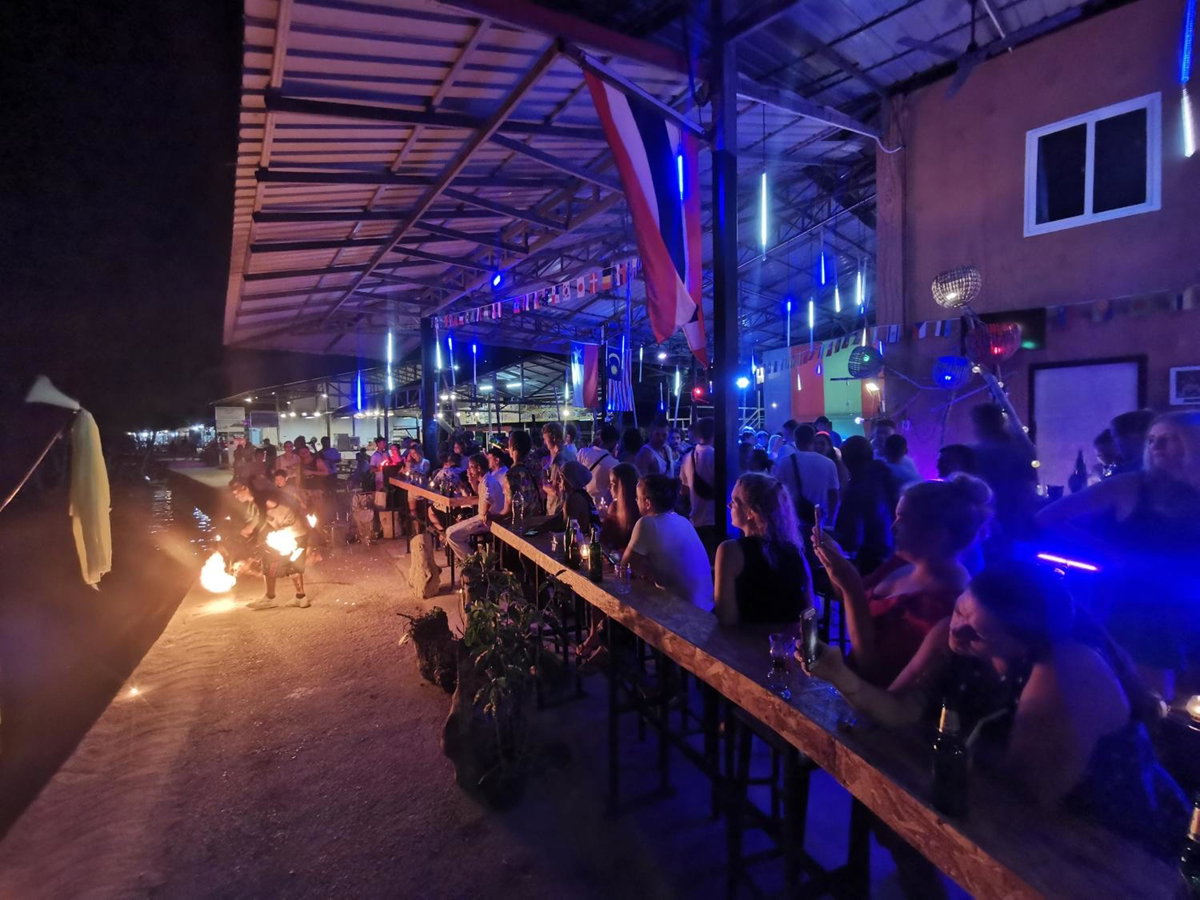 Social Quarters, Thailand