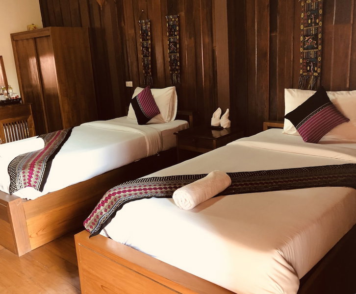 Mitkhoonyoum Hotel, Khun Yuam, Thailand