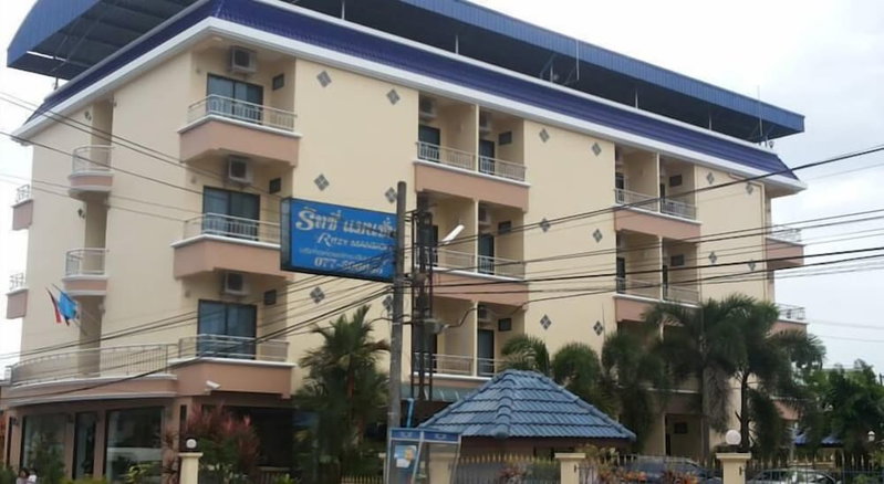 Ritzy House Hotel, Chumphon, Thailand