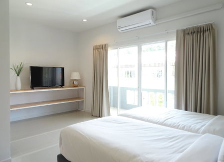 Isara Khao Lak, Takua Pa, Thailand
