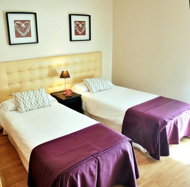 Aparthotel Encasa, Madrid, Spain