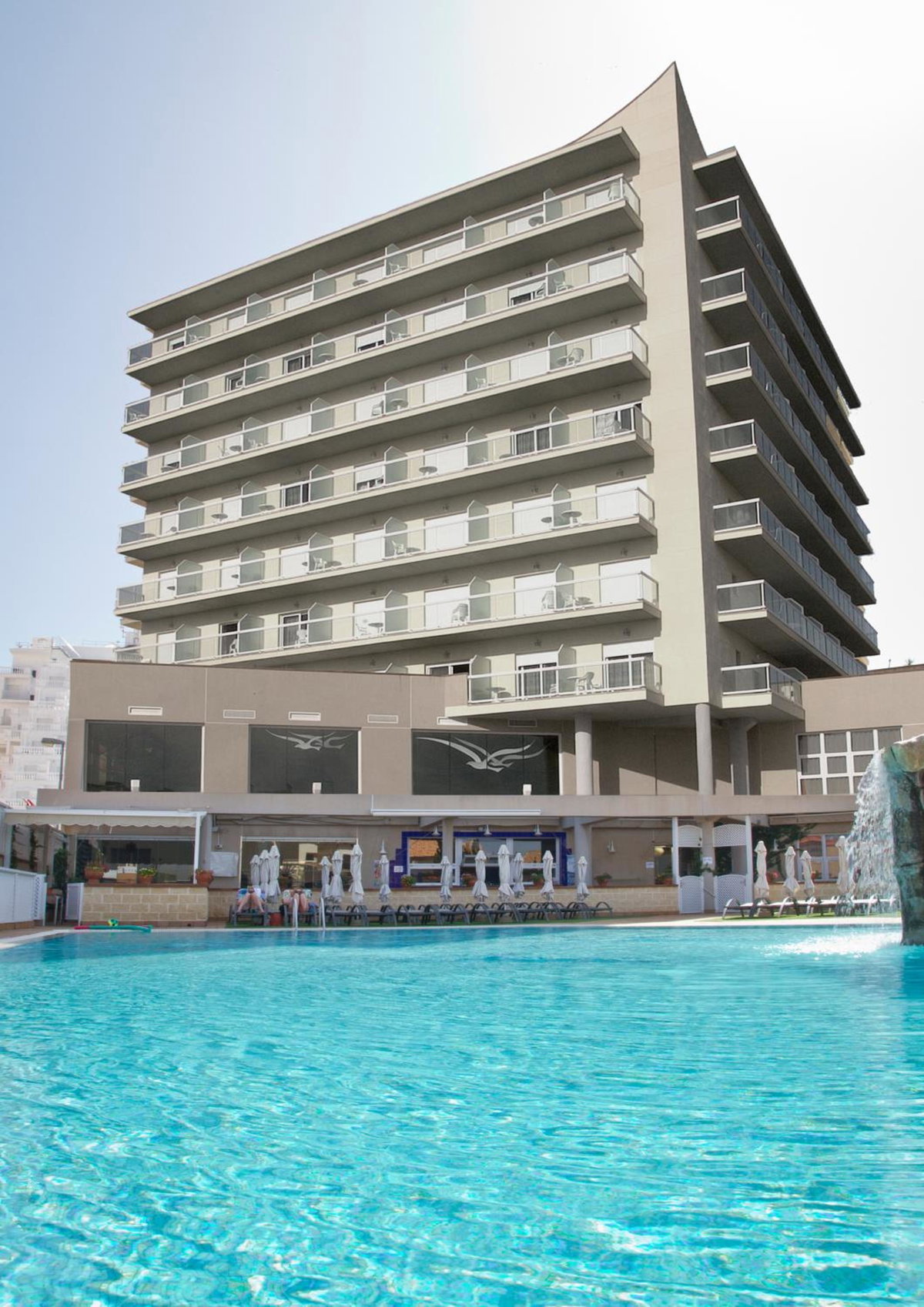 Hotel Las Gaviotas, Испания
